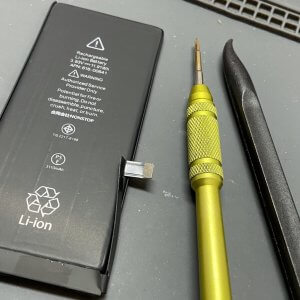 iPhone11 バッテリー交換 充電減り早い アイフォン11