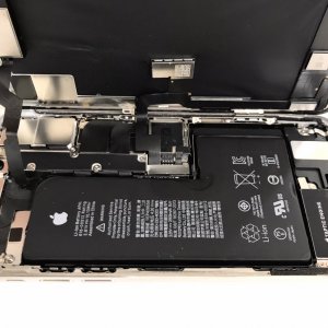iPhoneXS バッテリー交換