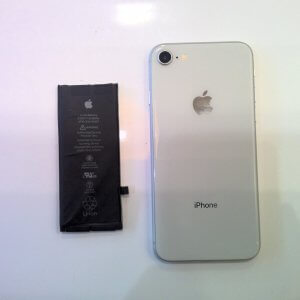 iPhone8バッテリー交換