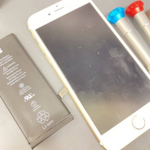 iPhone6S バッテリー交換