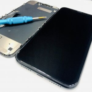 iPhoneXR 液晶交換修理