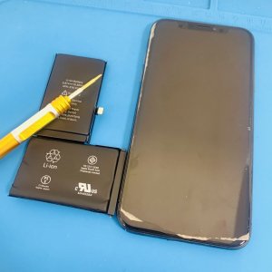 iPhoneXバッテリー交換修理