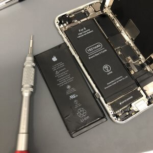 iPhone8 バッテリー交換