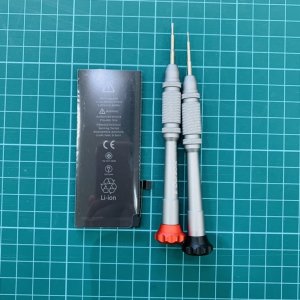 iPhone SE2 バッテリー交換