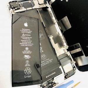 iPhoneSE2 バッテリー交換修理