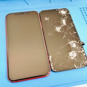 iPhone11液晶交換修理