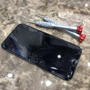 iPhoneXR 液晶交換