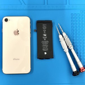 iPhone8 バッテリー交換