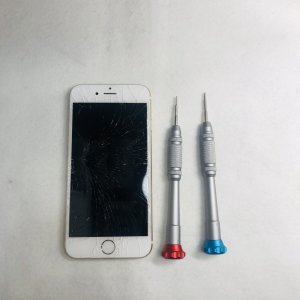 iPhone6s 液晶パネル交換