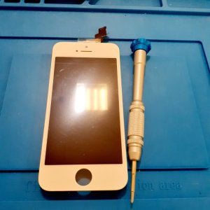 iPhone5S 液晶交換