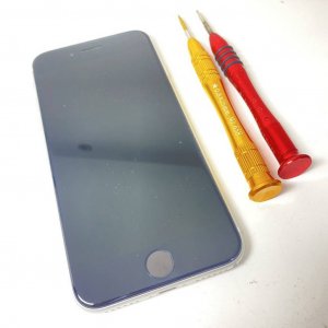 iPhone SE 第2世代 液晶 修理