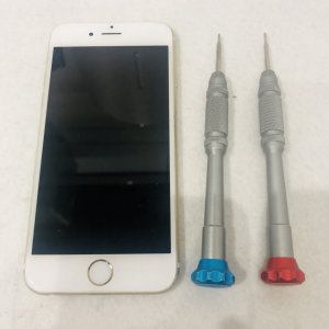iPhone 7 バッテリー交換