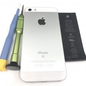 iPhone5‐SE バッテリー交換修理