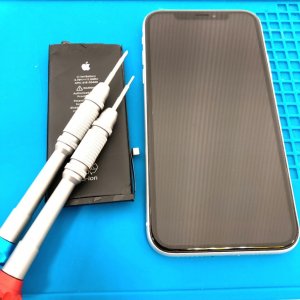 iPhoneXR　バッテリー　交換修理