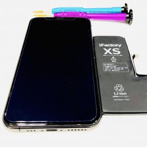 iPhoneXS バッテリー交換修理