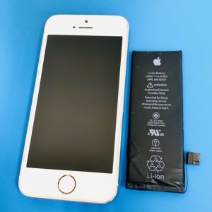 iPhoneSE バッテリー交換修理