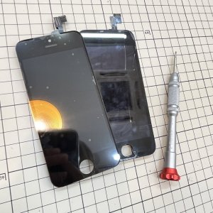 iPhone5S フロントパネル交換