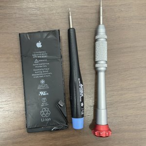 iPhone8 バッテリー交換