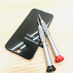 iPhone8 液晶交換