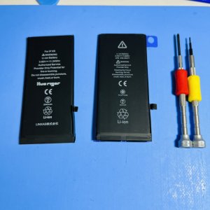 iPhoneXR バッテリーのが熱を持って調子が悪い…→当店のバッテリーに即日交換でお悩み解決!!