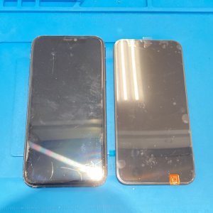 iPhone11 液晶交換修理