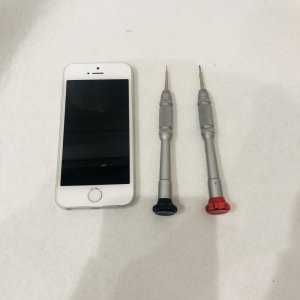 iPhone SE バッテリー交換