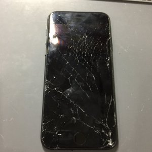 iPhone7 フロントパネル交換