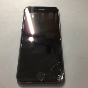 iPhone8 フロントパネル交換