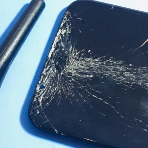 【iPhone11 Pro フロントパネル交換】