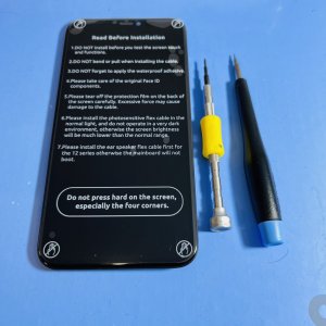 iPhone11 液晶パネル交換 落とした後に画面が真っ暗になり操作ができなくなったが音は聞こえる…→即日修理‼液晶パネル交換でお悩み解決‼