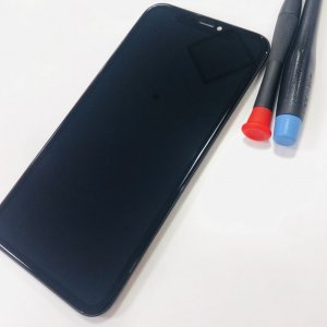 iPhoneXR (アイフォンXR) フロントパネル交換 ガラスが欠けてしまった、タッチパネルの操作が困難 など