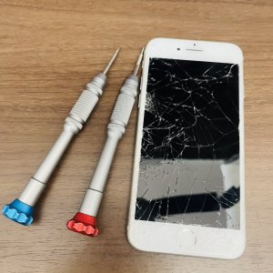 iPhone7 液晶交換