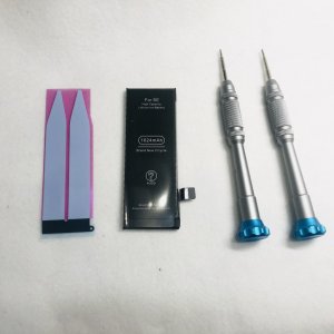 iPhone SE 第2世代 バッテリー交換