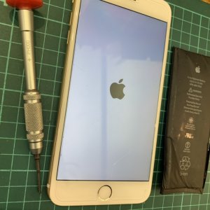 iPhone6Plus　バッテリー交換