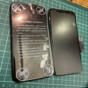 iPhoneXS　液晶交換