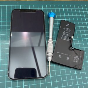 iPhoneXS　バッテリー交換