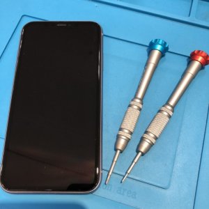 iPhone11 液晶交換