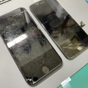 iPhoneSE2 フロントパネル交換