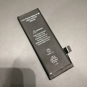 iPhone5S バッテリー交換