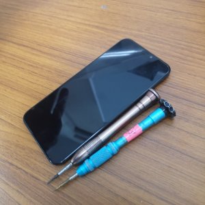 iPhone X パネル交換