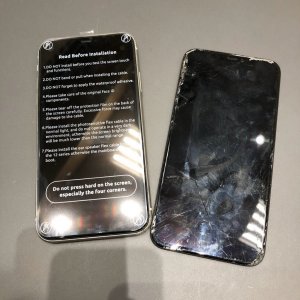 iPhone11 液晶交換