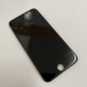 iPhone SE2 フロントパネル交換