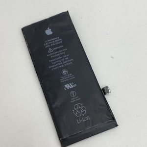 iPhone 8 バッテリー交換