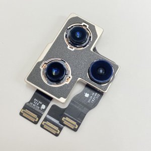iPhone 11Pro Max アウトカメラ修理