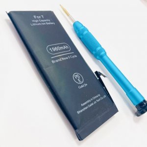 iPhone7 バッテリー交換 バッテリー膨張 最大容量低下 すぐ電源落ちる