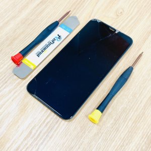 iPhone11Pro 液晶交換 画面割れ ヒビ割れ ガラス欠け