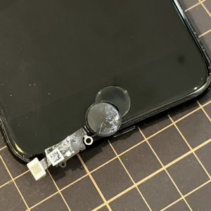 iPhone SE2 ホームボタン修理