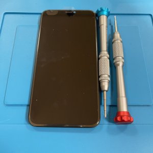iPhone11Pro パネル交換