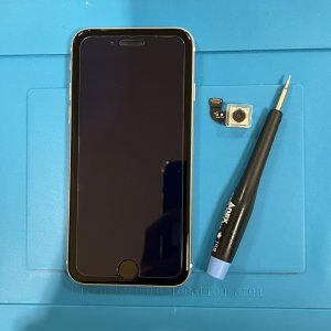 iPhoneSE2　アウトカメラ交換