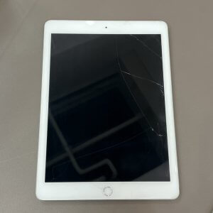 iPad 第6世代 液晶交換